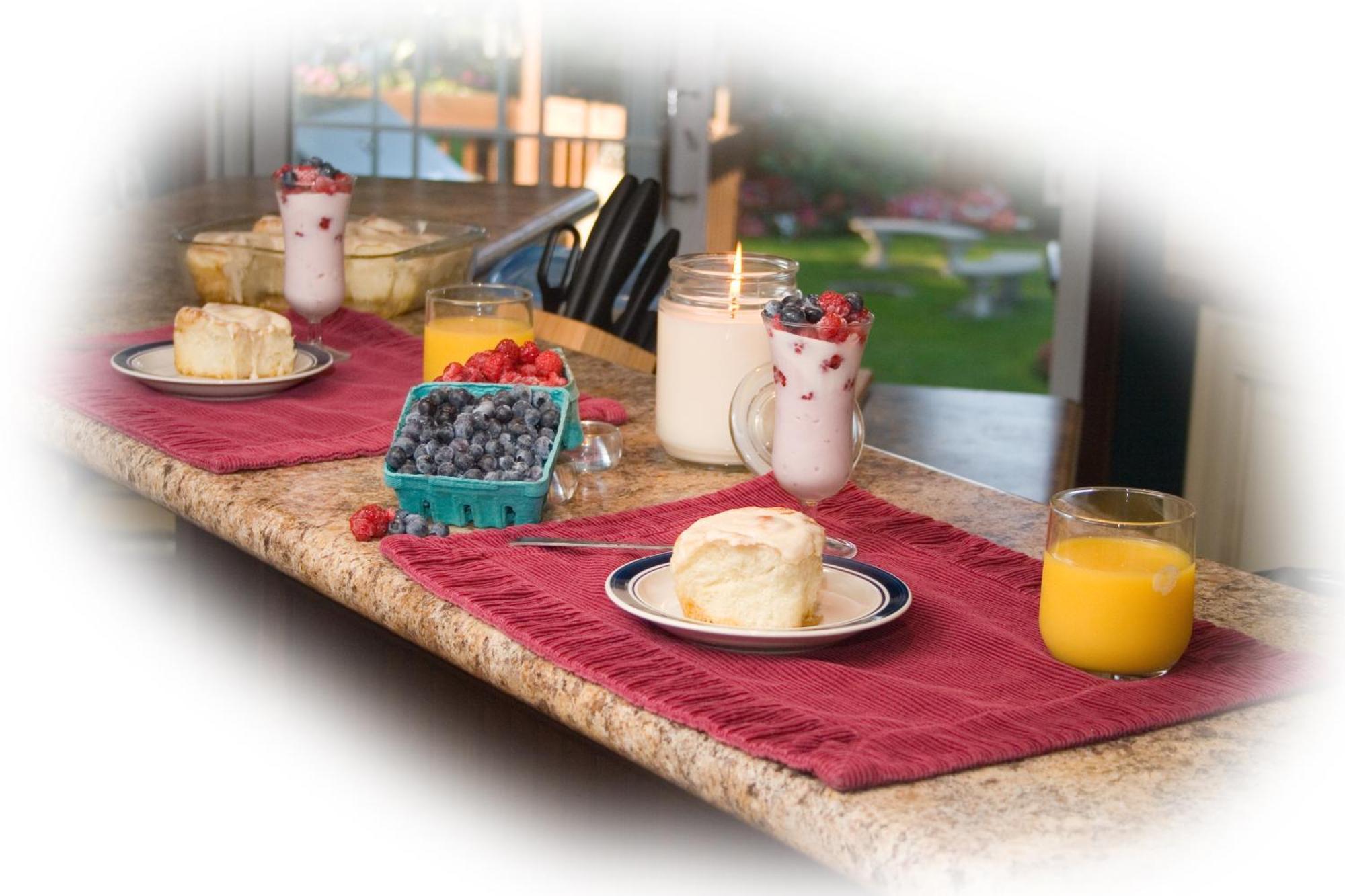 Bed and Breakfast A Li'L Bit Of Eden Niagara-on-the-Lake Esterno foto