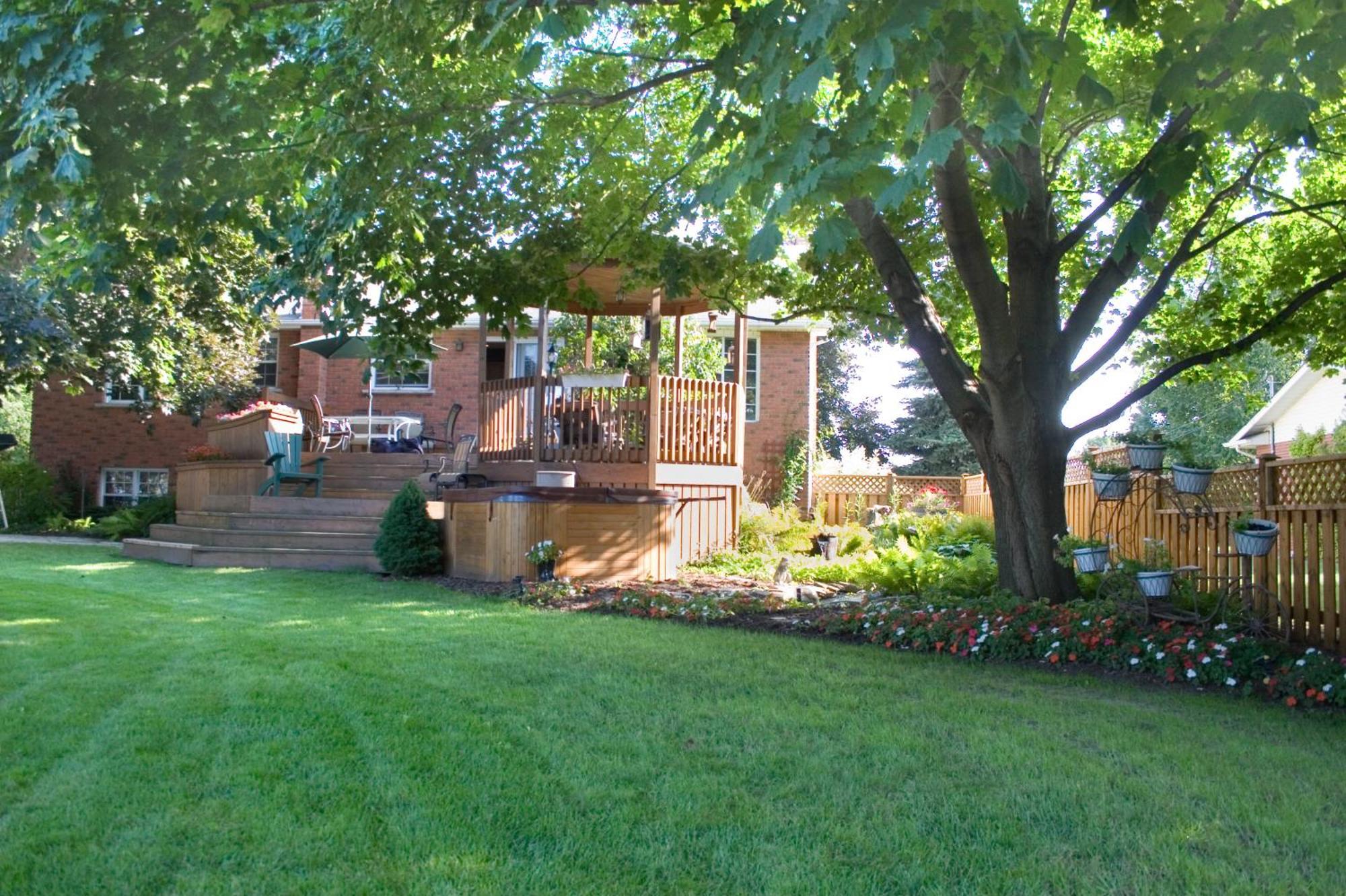 Bed and Breakfast A Li'L Bit Of Eden Niagara-on-the-Lake Esterno foto