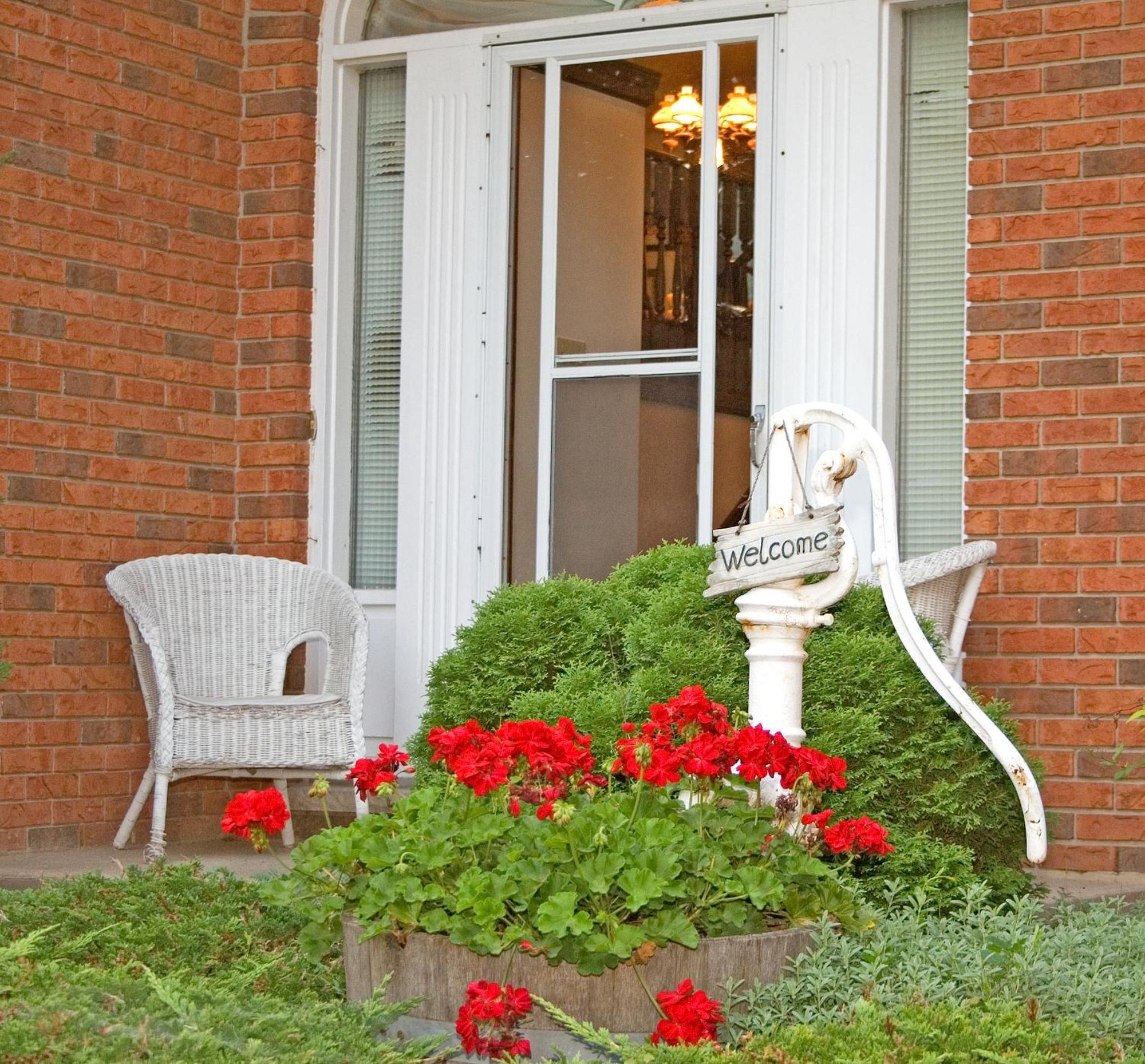 Bed and Breakfast A Li'L Bit Of Eden Niagara-on-the-Lake Esterno foto